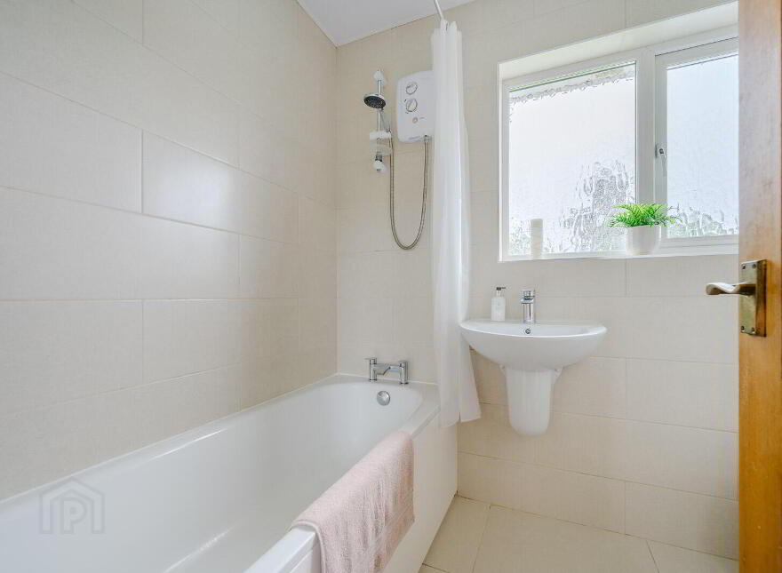 8 Martindale, Bangor, BT20 3QP