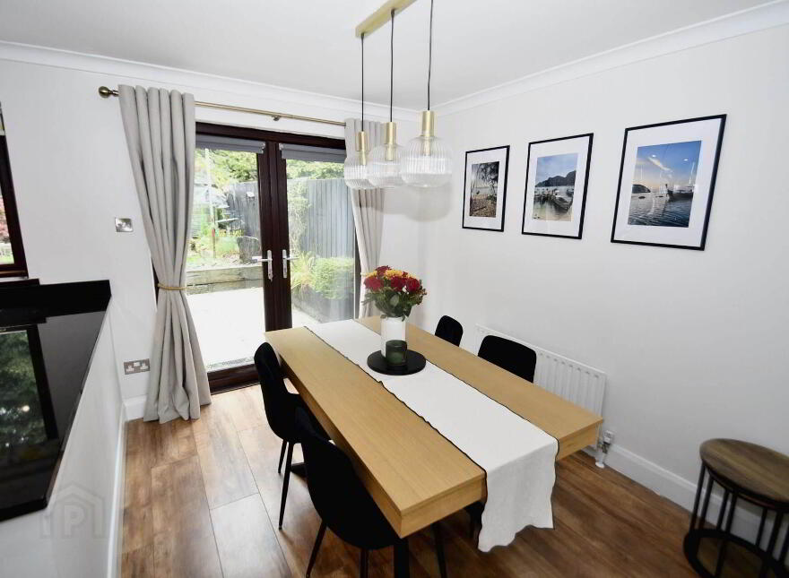 42 Glen River Park, Glenavy, Crumlin, BT29 4FX