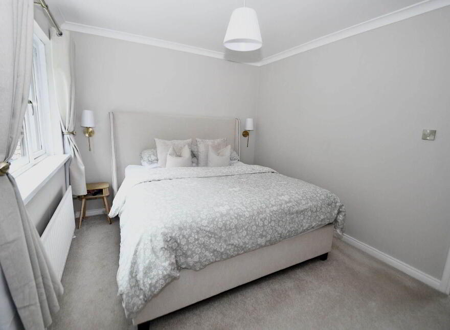 42 Glen River Park, Glenavy, Crumlin, BT29 4FX