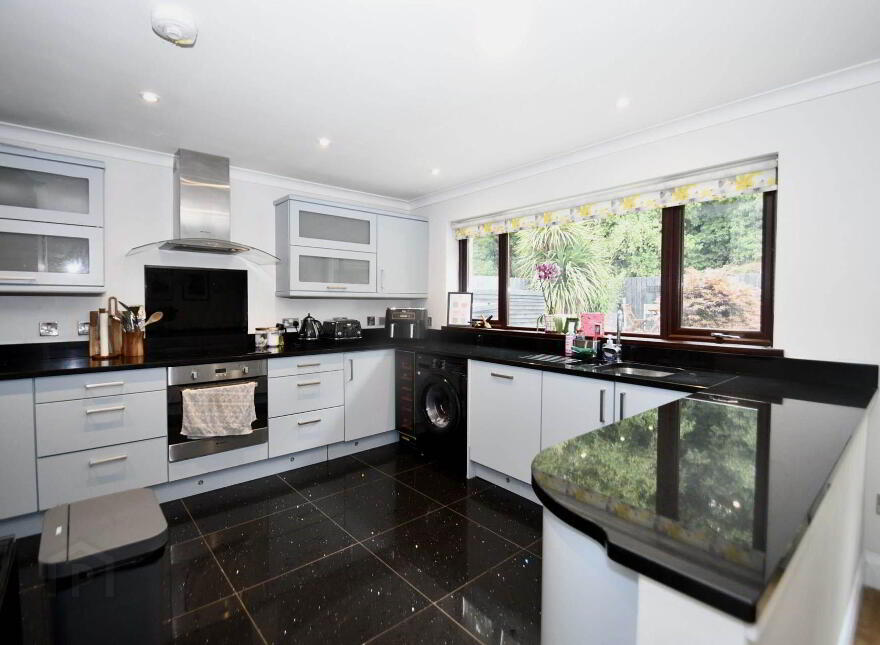 42 Glen River Park, Glenavy, Crumlin, BT29 4FX