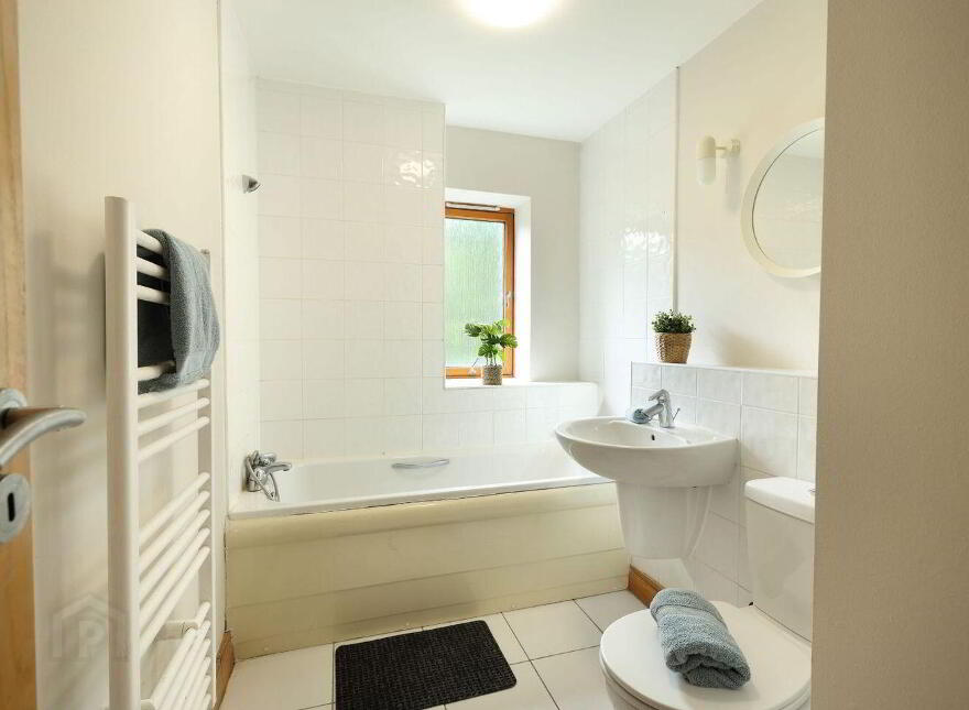 4 Belarmine Place, Stepaside, Dublin 18, D18H922