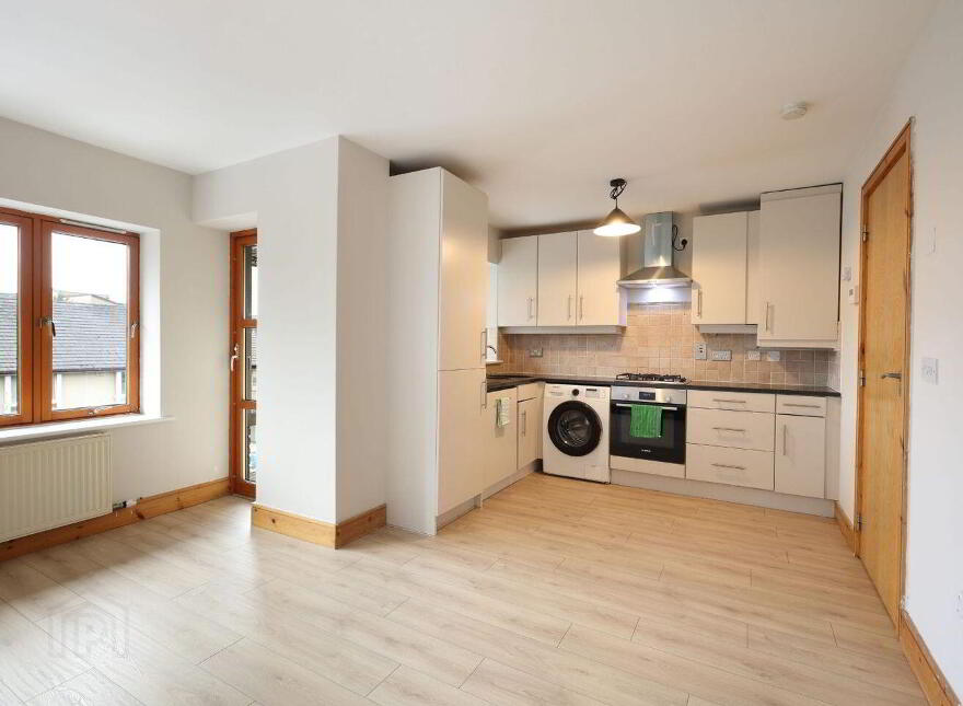 4 Belarmine Place, Stepaside, Dublin 18, D18H922
