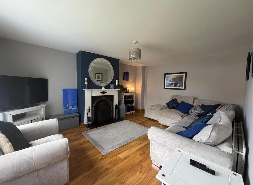 249 Ivy Mead, Waterside, L'Derry, BT47 3WZ