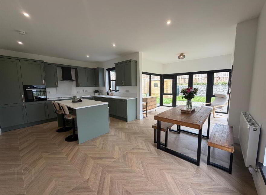 39 Cumber View, Claudy, L'Derry, BT47 4FG