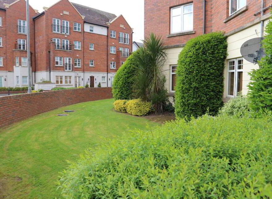 Apt 7 College House, Wellington Square, Belfast, BT7 3LF