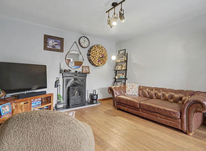 21 Kimberley Hill, Lisnagelvin, Derry, BT47 5QL