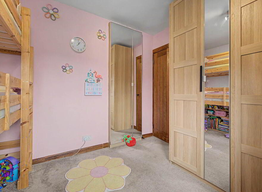 21 Kimberley Hill, Lisnagelvin, Derry, BT47 5QL