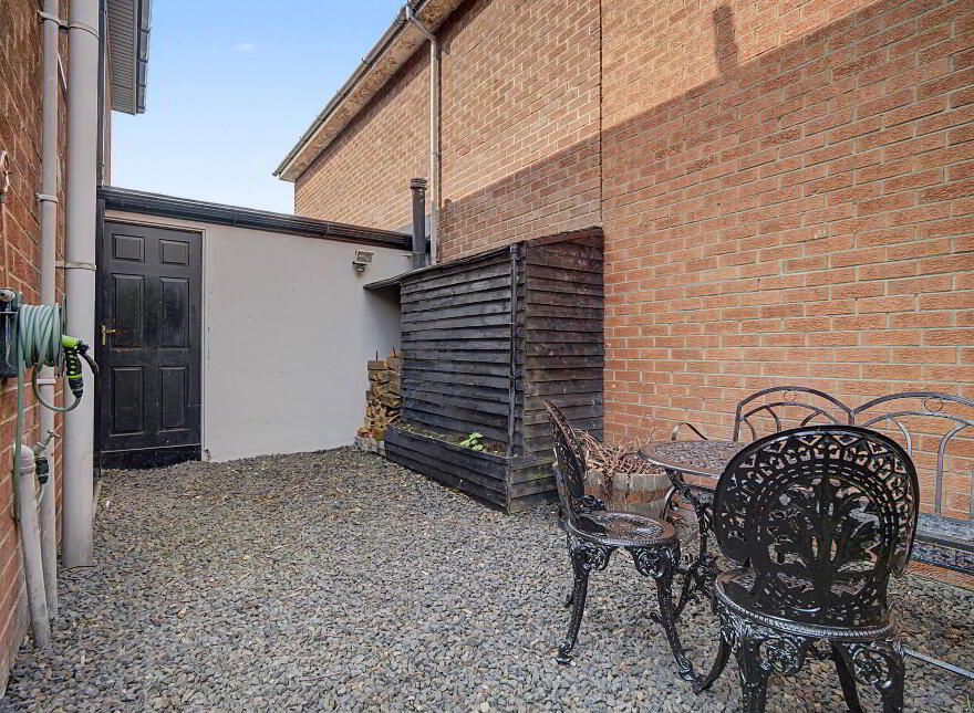 21 Kimberley Hill, Lisnagelvin, Derry, BT47 5QL