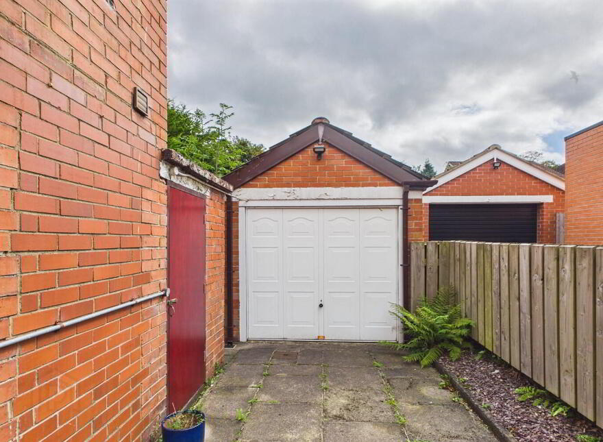 11 Tudor Avenue, Belfast, BT6 9LR