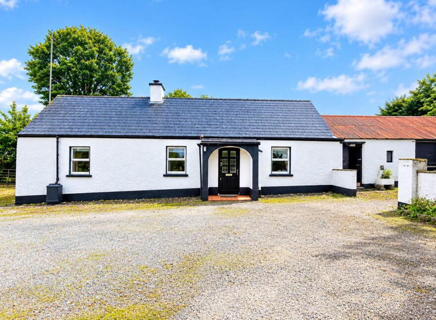 Dromore, Bailieborough, A82YN24