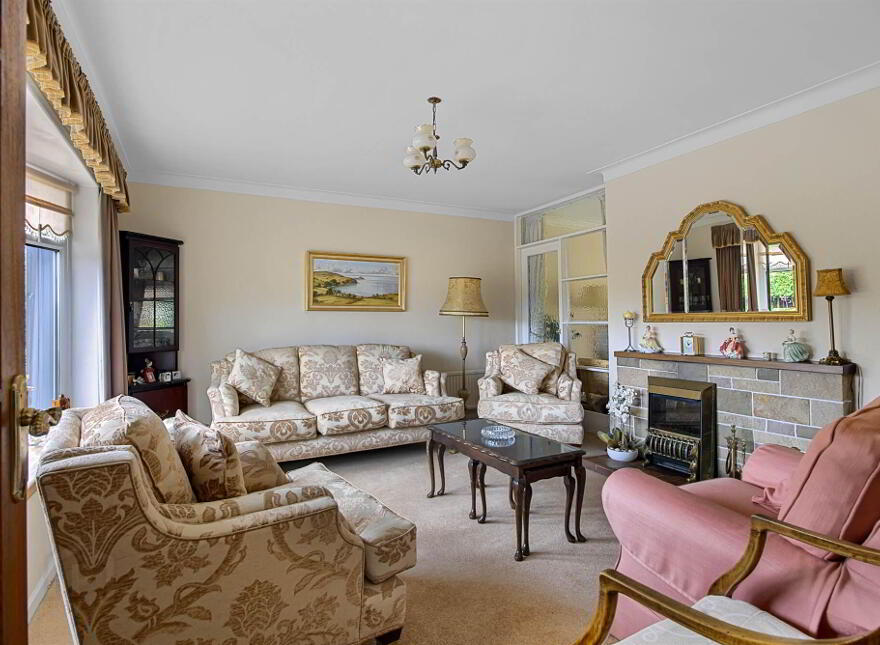 10 The Close, Holywood, BT18 0AW