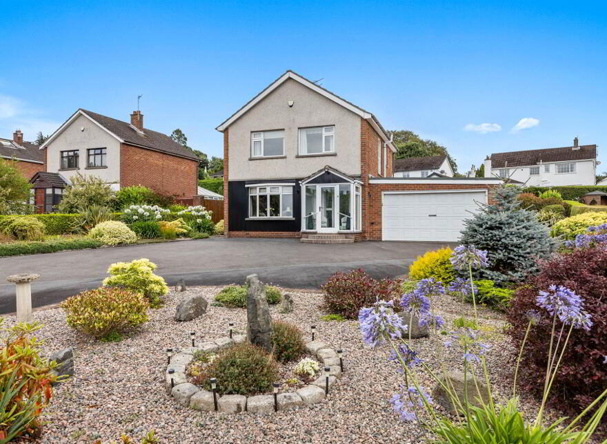 10 The Close, Holywood, BT18 0AW