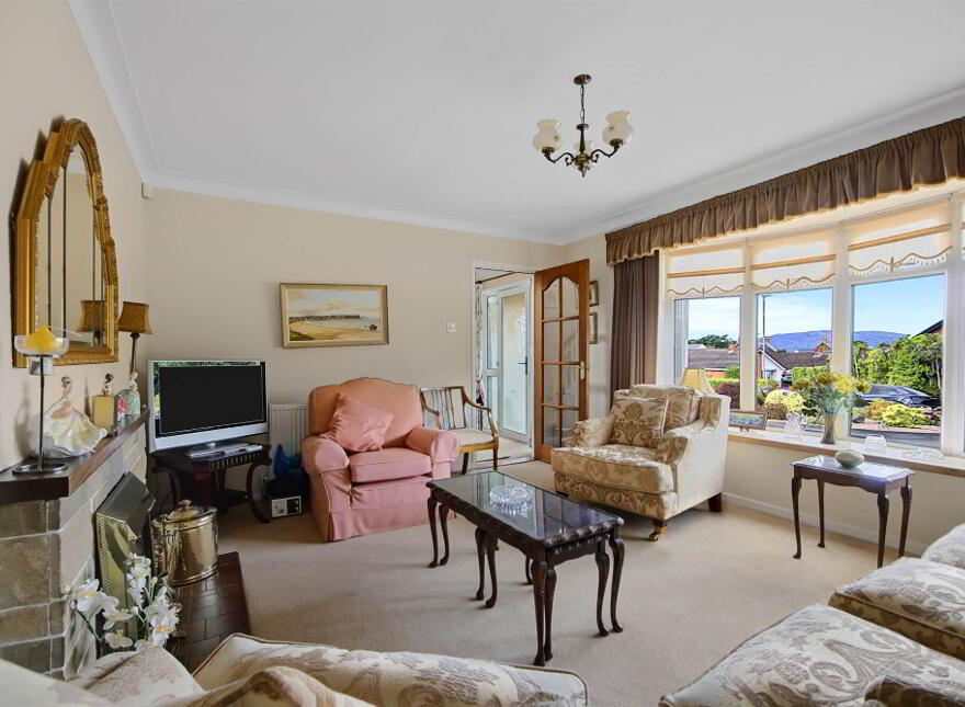 10 The Close, Holywood, BT18 0AW