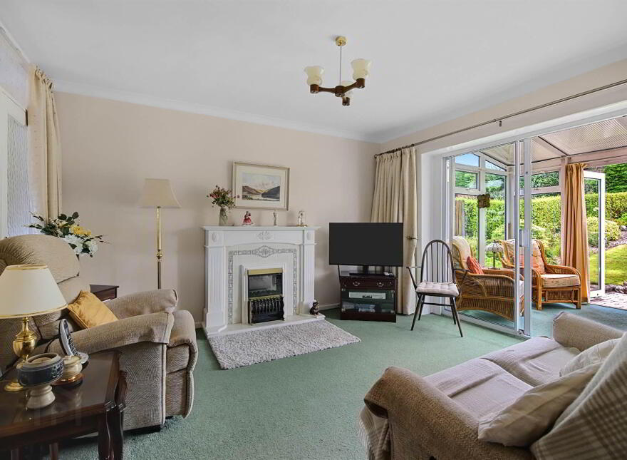 10 The Close, Holywood, BT18 0AW