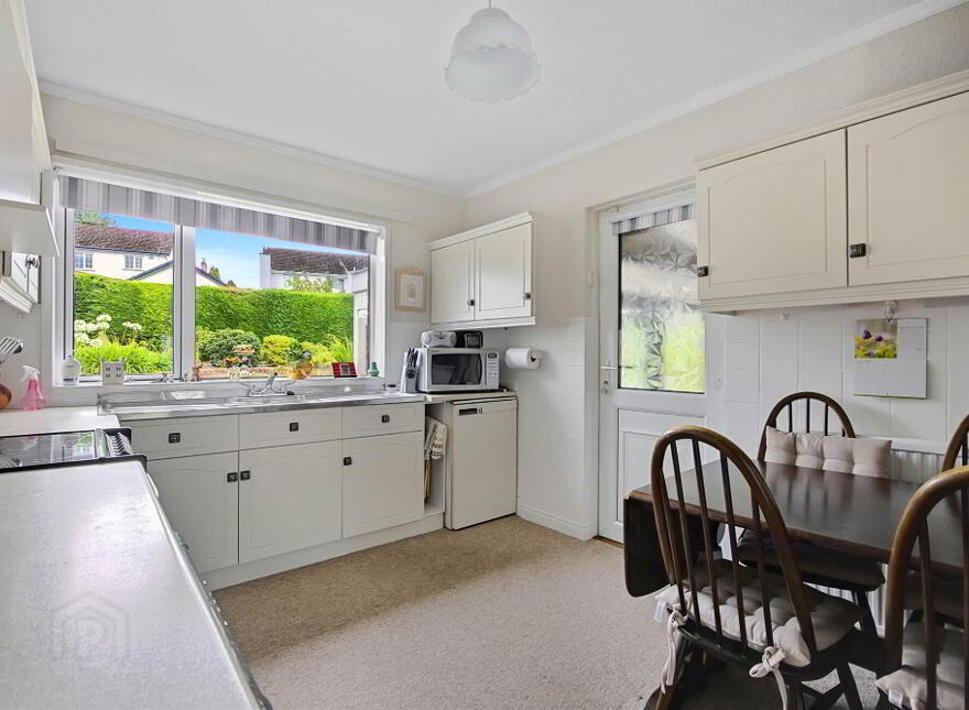 10 The Close, Holywood, BT18 0AW