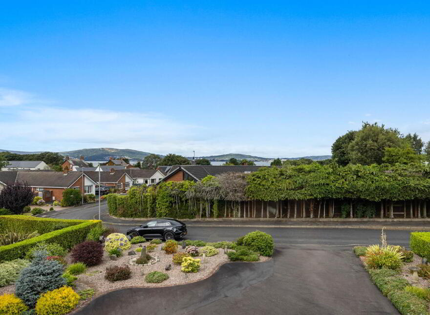 10 The Close, Holywood, BT18 0AW