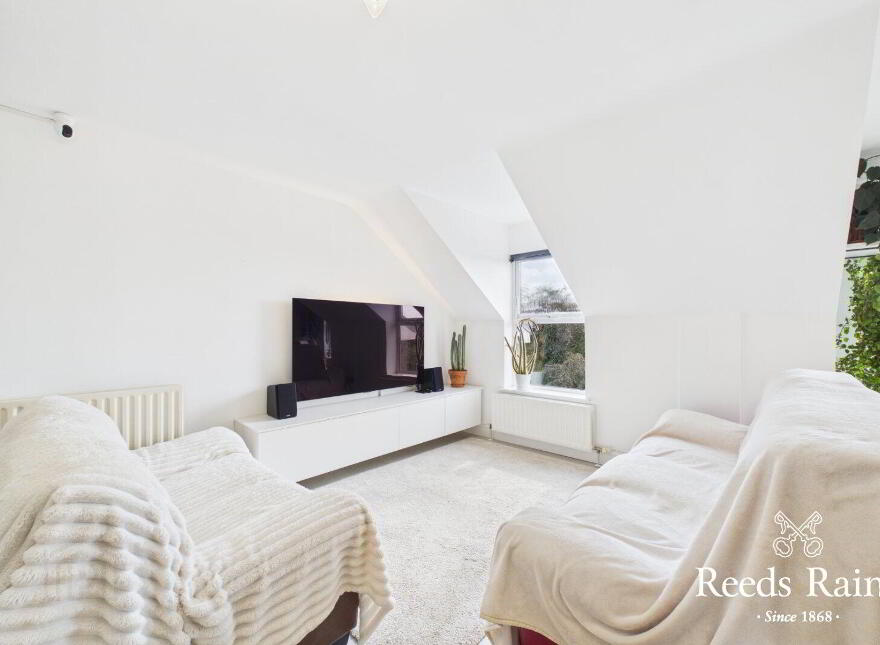 Flat 27 Grafton Court, 85 Kings Road, Belfast, BT5 7BU