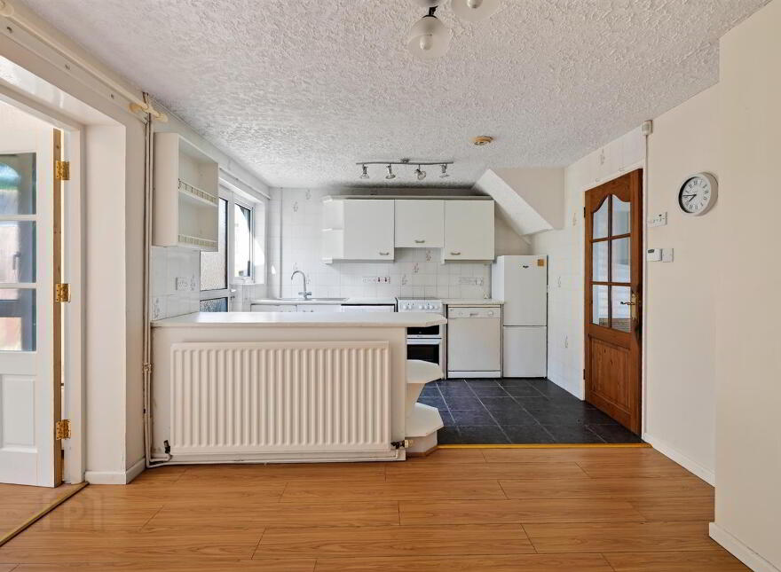 106 Erinvale Avenue, Belfast, BT10 0FP