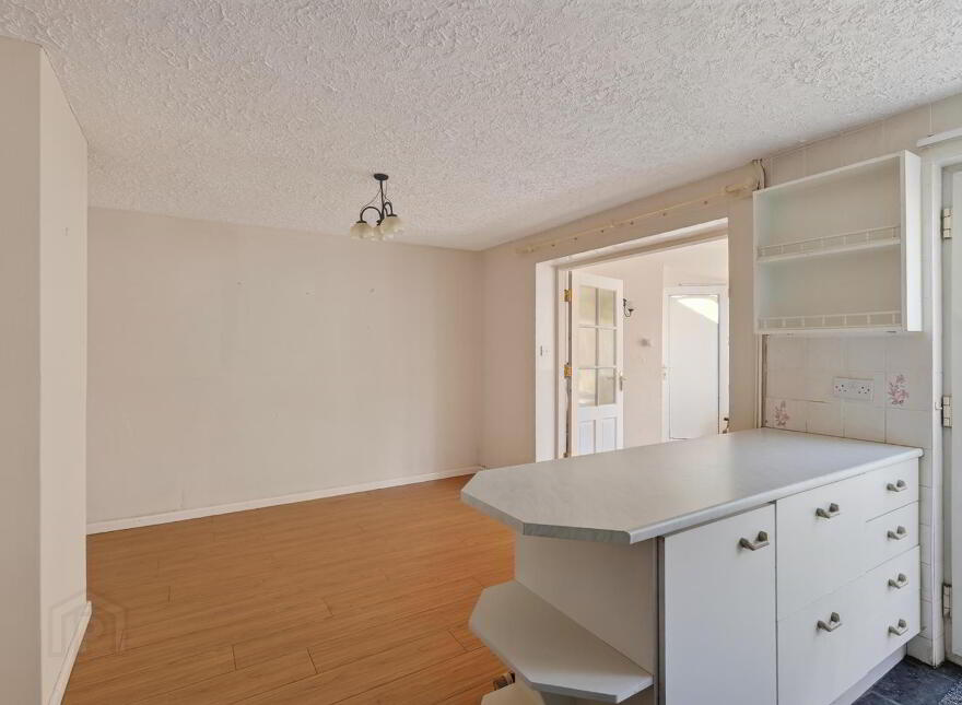 106 Erinvale Avenue, Belfast, BT10 0FP