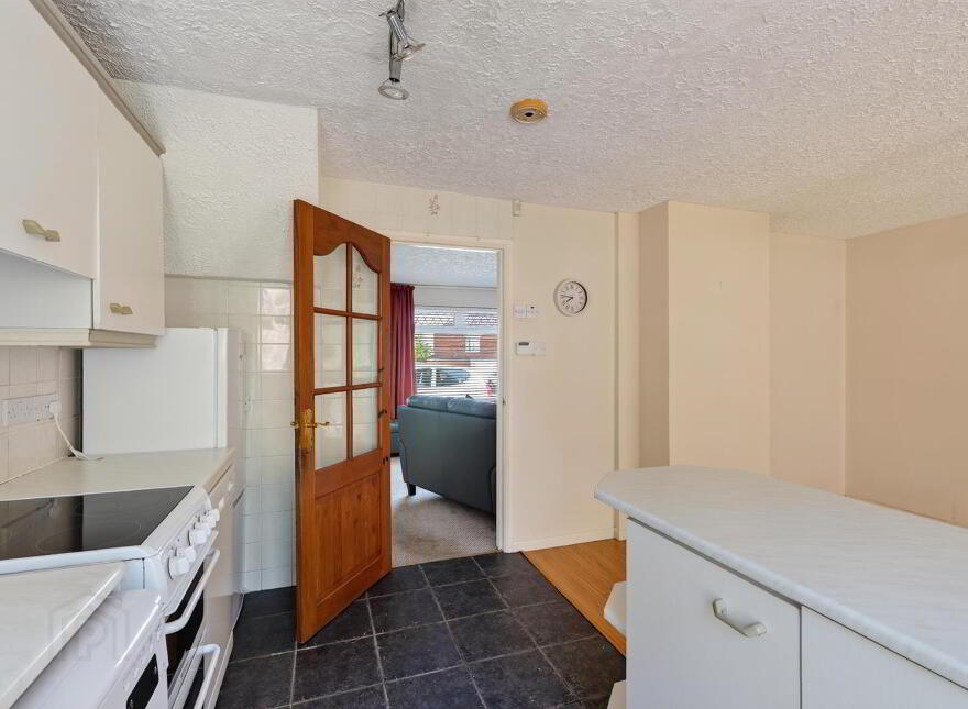 106 Erinvale Avenue, Belfast, BT10 0FP