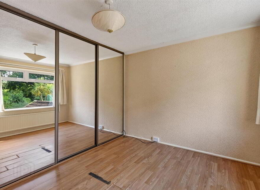 106 Erinvale Avenue, Belfast, BT10 0FP