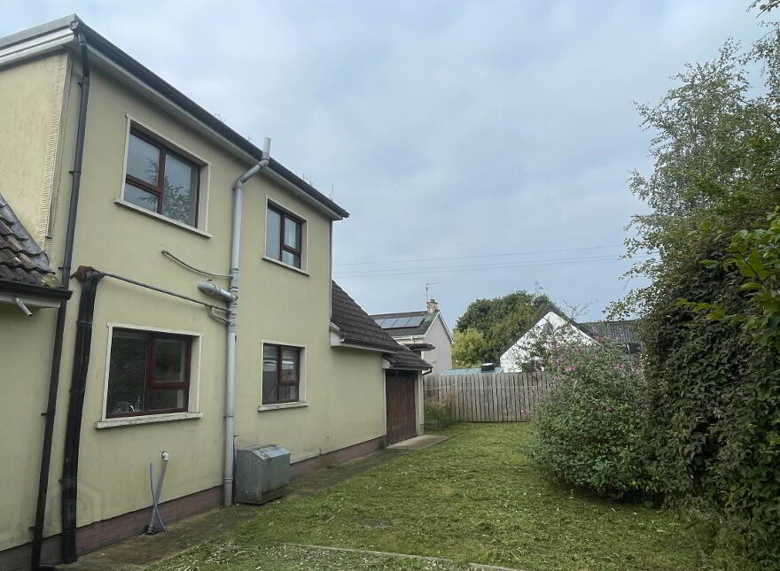 9 Primrose Park, Sion Mills, Strabane, BT82 9QB