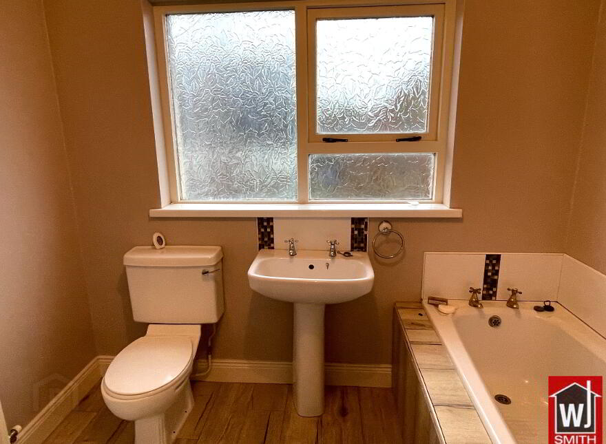 9 Primrose Park, Sion Mills, Strabane, BT82 9QB