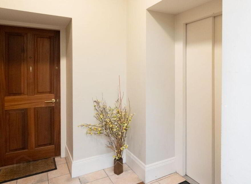 Apartment 2 The Grand, Crosshaven, P43WD62