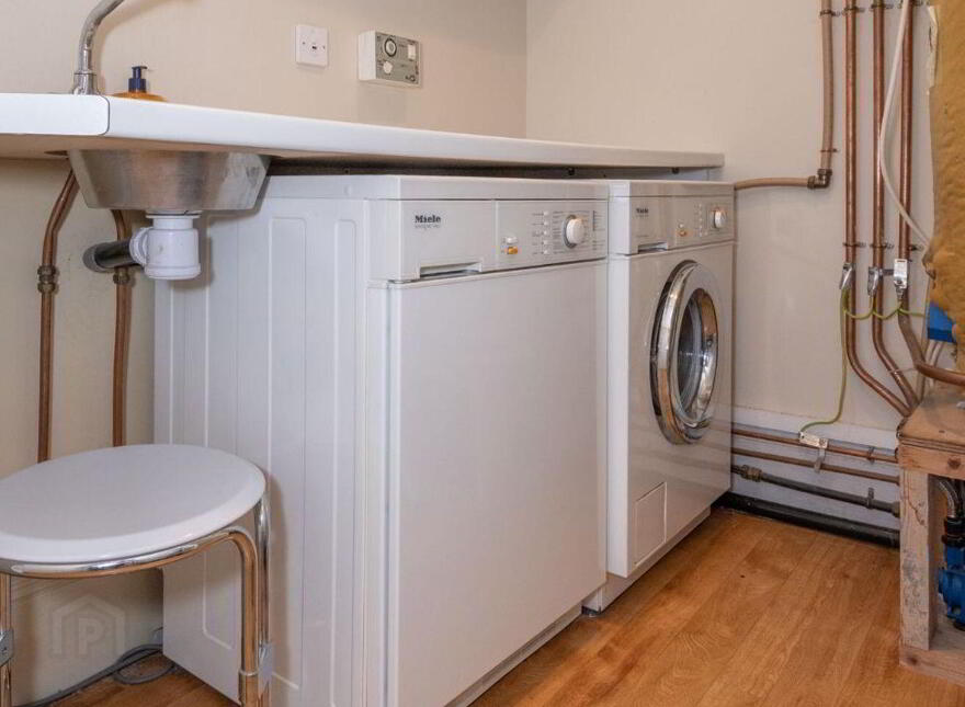 Apartment 2 The Grand, Crosshaven, P43WD62