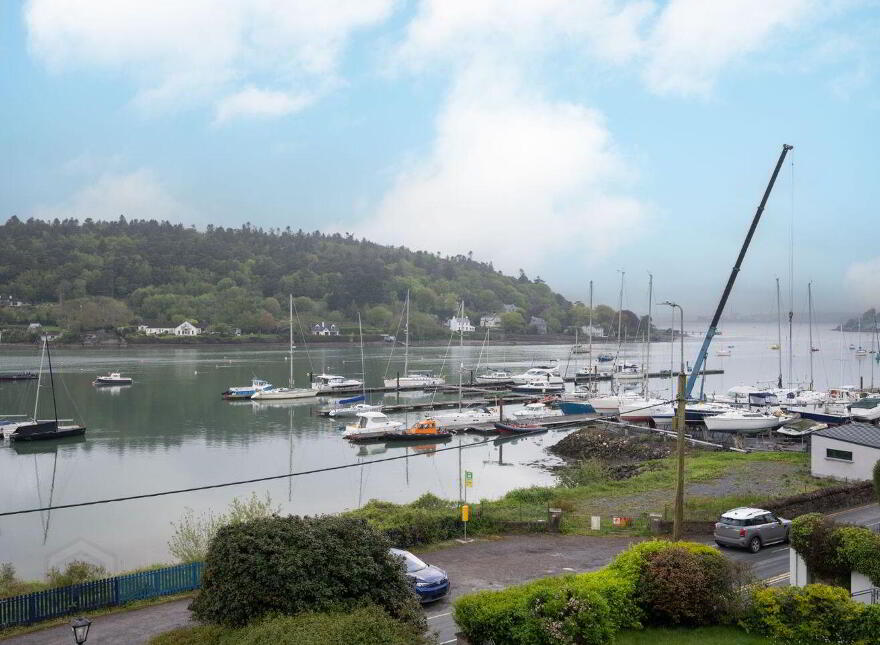 Apartment 2 The Grand, Crosshaven, P43WD62