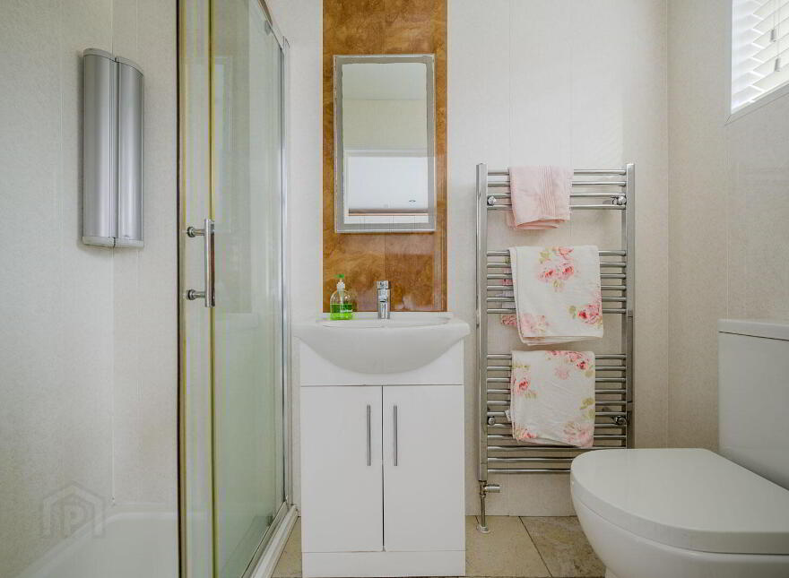 22 The Meadows, Donaghadee, BT21 0JG