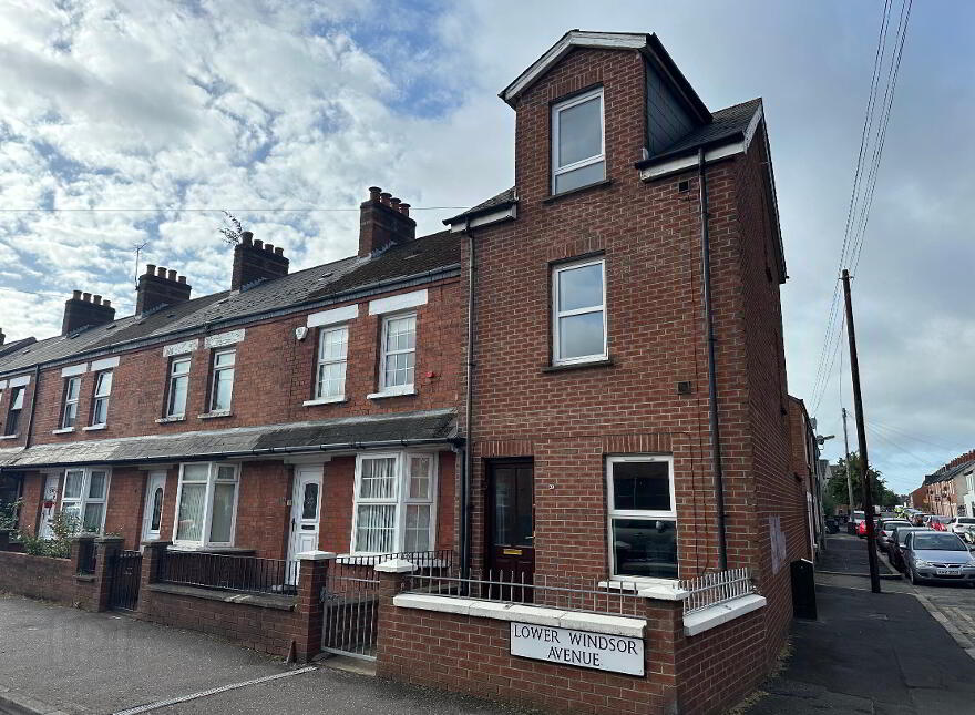 68 Lower Windsor Avenue, Belfast, BT9 7DX photo