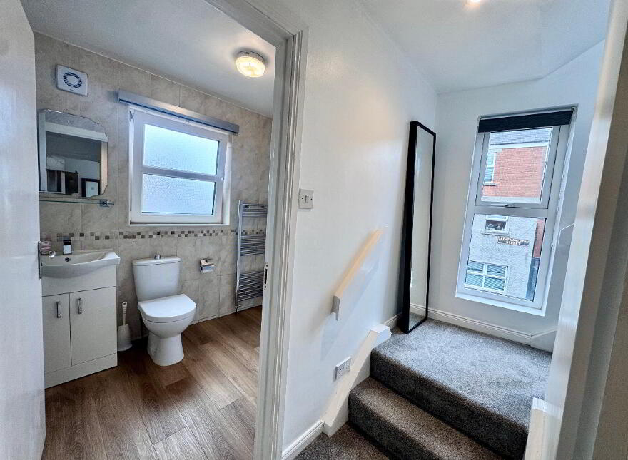 68 Lower Windsor Avenue, Belfast, BT9 7DX