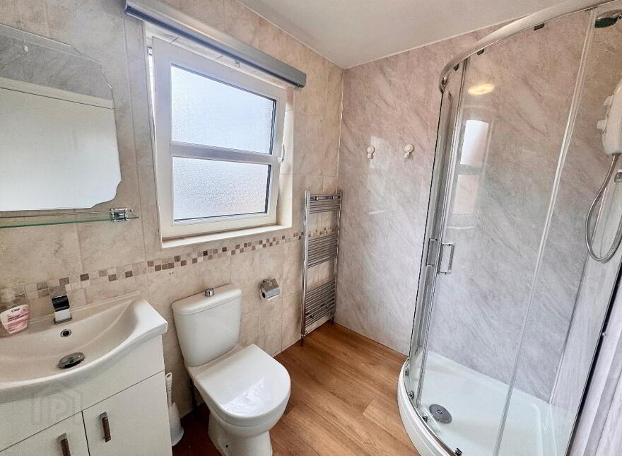 68 Lower Windsor Avenue, Belfast, BT9 7DX