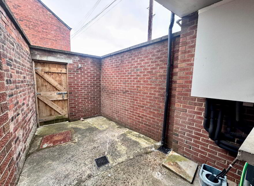 68 Lower Windsor Avenue, Belfast, BT9 7DX