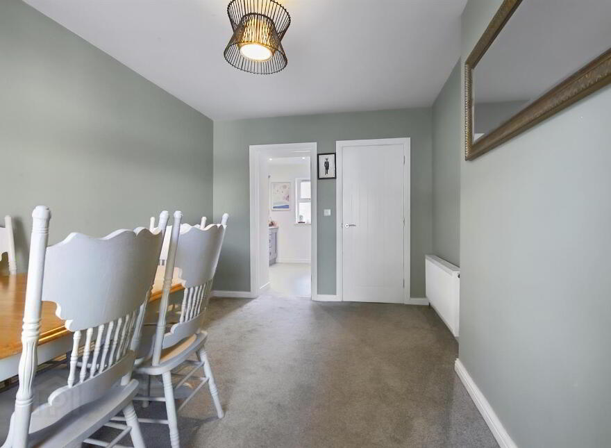 102 Ballynure Road, Ballyclare, BT39 9AQ