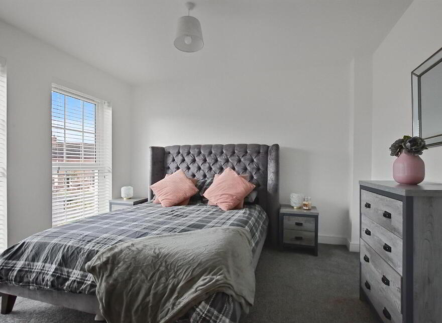 43 Blackrock Crescent, Newtownabbey, BT36 4AY
