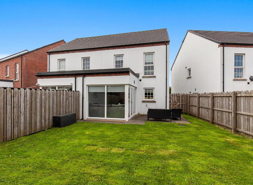 43 Blackrock Crescent, Newtownabbey, BT36 4AY