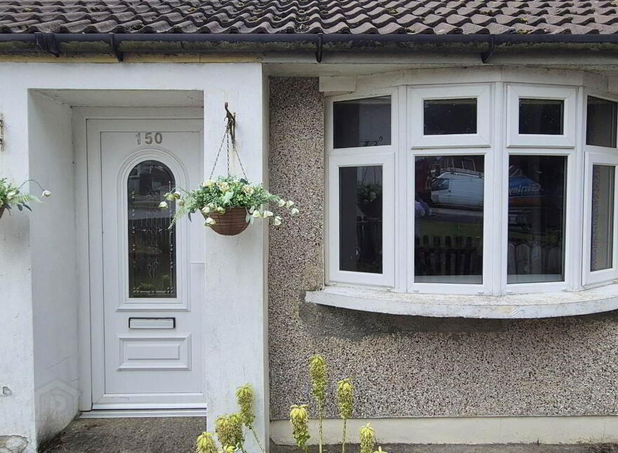 150 Westway, Creggan, Derry, BT48 9NU