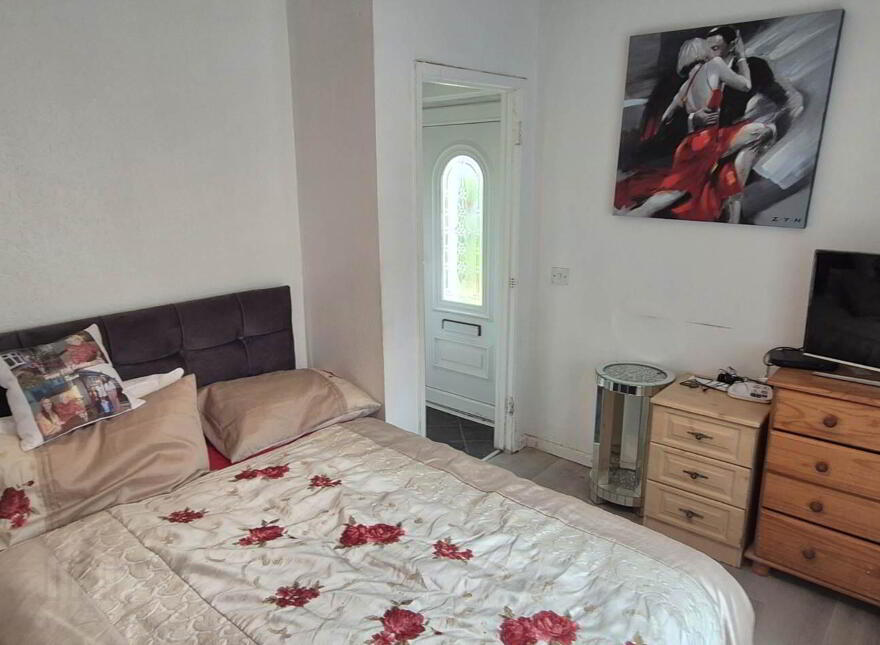 150 Westway, Creggan, Derry, BT48 9NU