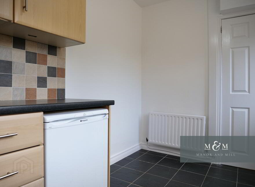 17 Main Street, Hamiltonsbawn, BT60 1LP