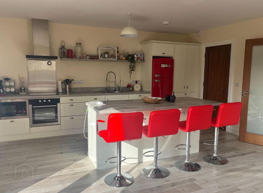 18 The Stables, Monivea, H65YW84
