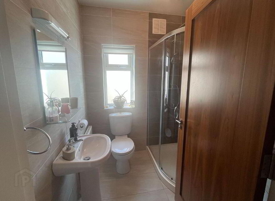 18 The Stables, Monivea, H65YW84