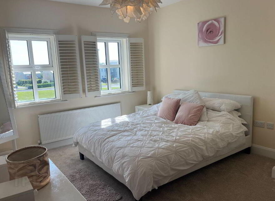 18 The Stables, Monivea, H65YW84