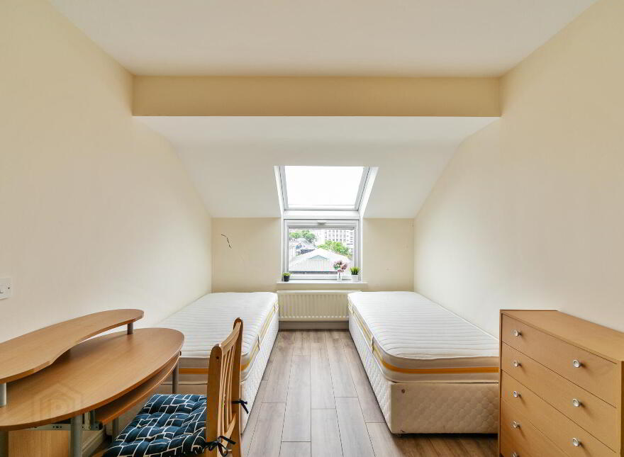 Apartment 17 29 College Square North, Belfast, BT1 6AS