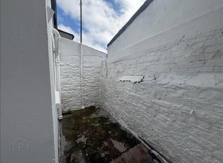 Morgan St, Waterford