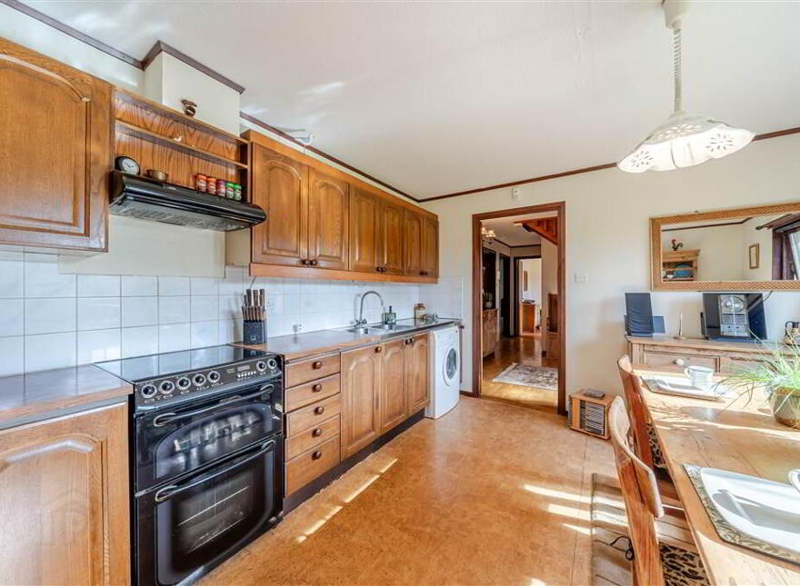 Carrownalurgan, Westport, F28TX83