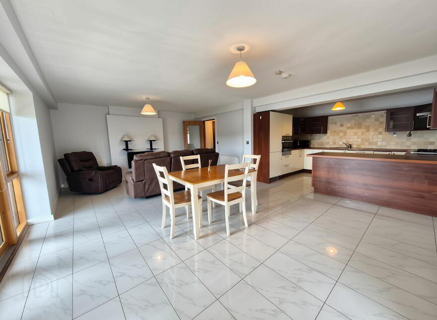 36 Bastion Quay, Deerpark Road, Athlone, N37F573