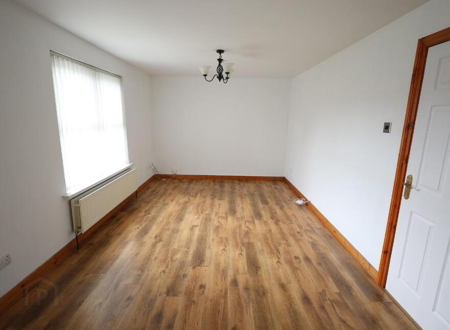 27 Lower Rogan Manor, Newtownabbey, BT36 4BE