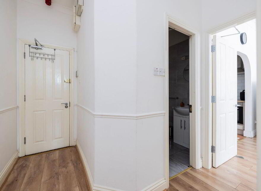 Apartment 2 Aston Abbey 10 Aston Quay, Temple Bar, Temple Bar, D02CH93